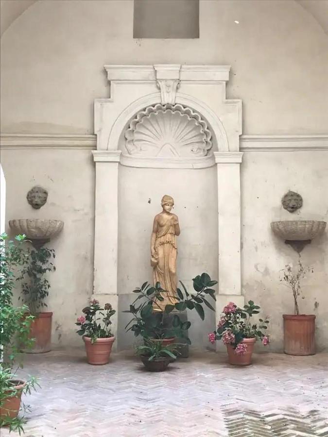Ampio Monolocale Nel Cuore Della Citta Rome Buitenkant foto